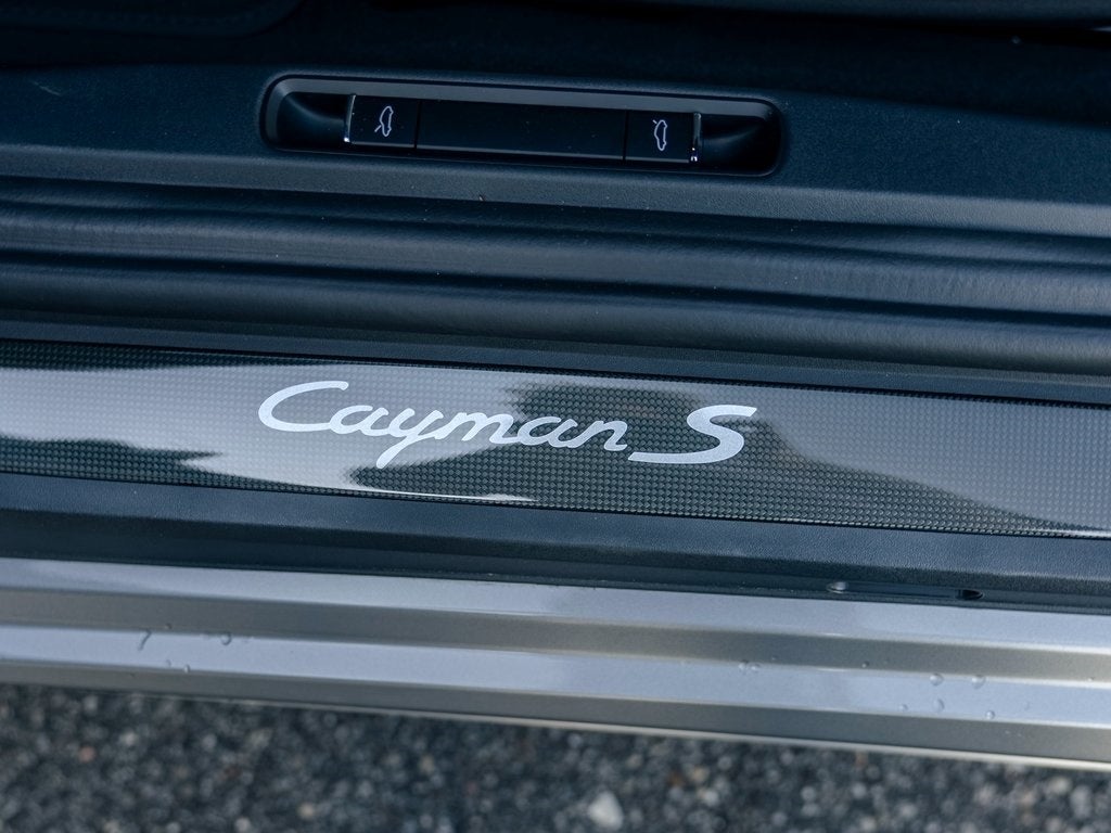 2023 Porsche 718 Cayman S